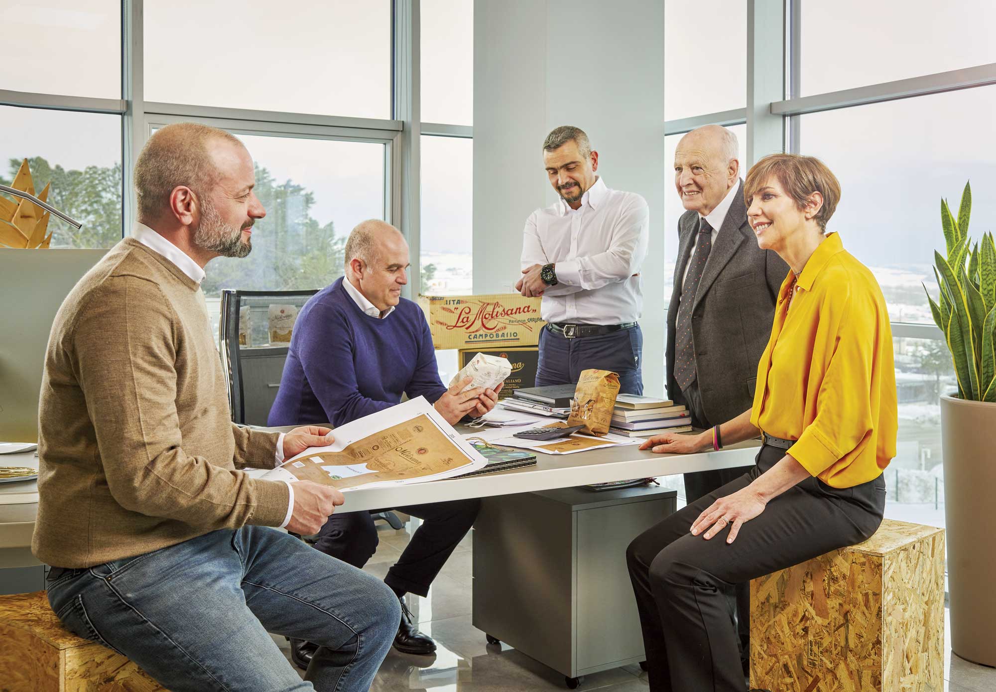 Das Führungsteam von La Molisana bei einer Besprechung im Büro