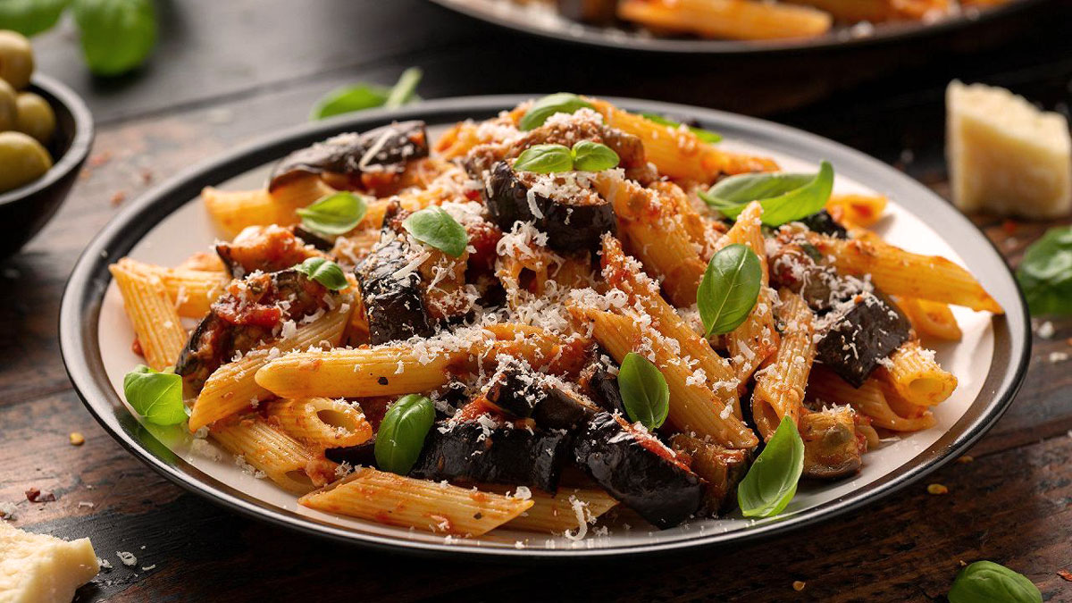 Pasta alla Norma – Ein sizilianisches Meisterstück auf dem Teller